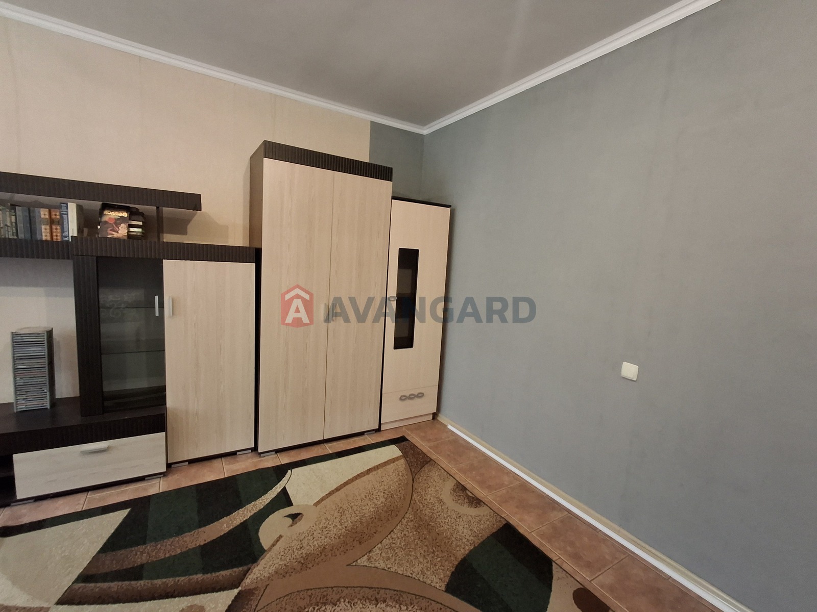 �������, 100 ��.�. ���� 15