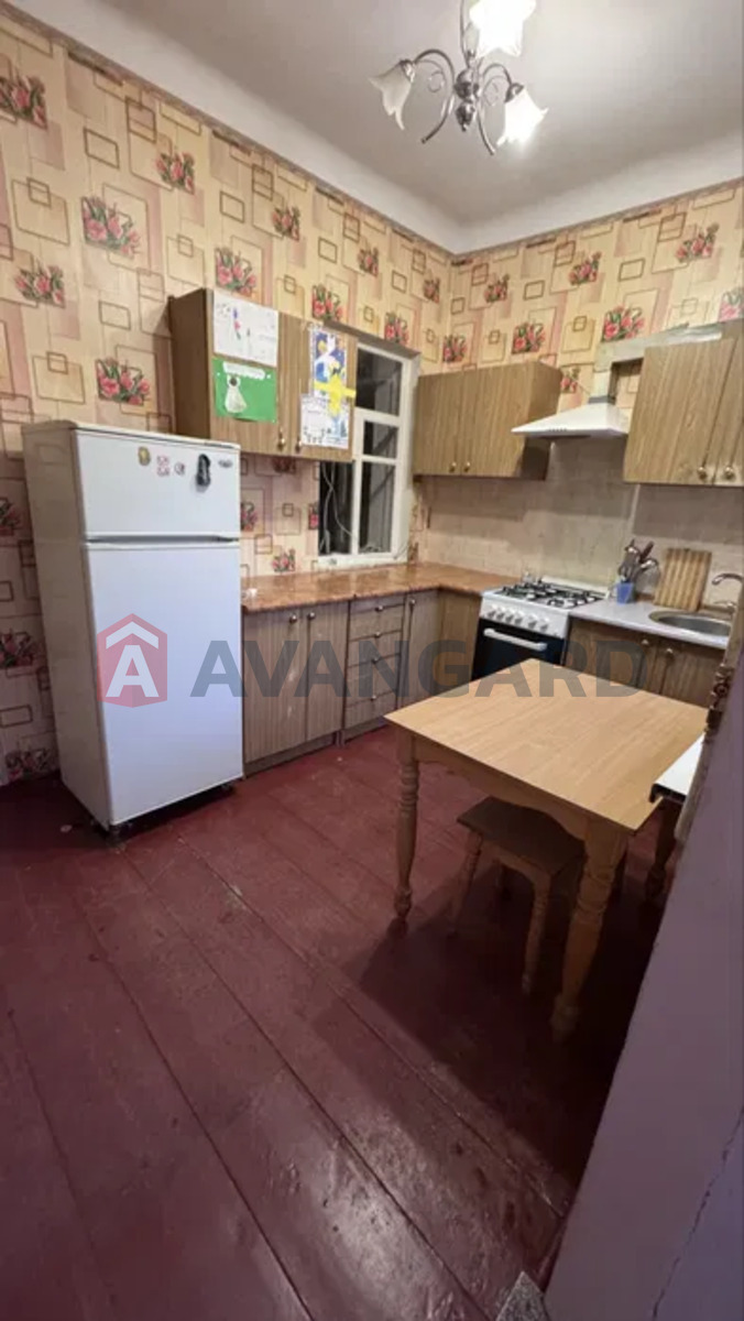 �������, 65 ��.�. ���� 17