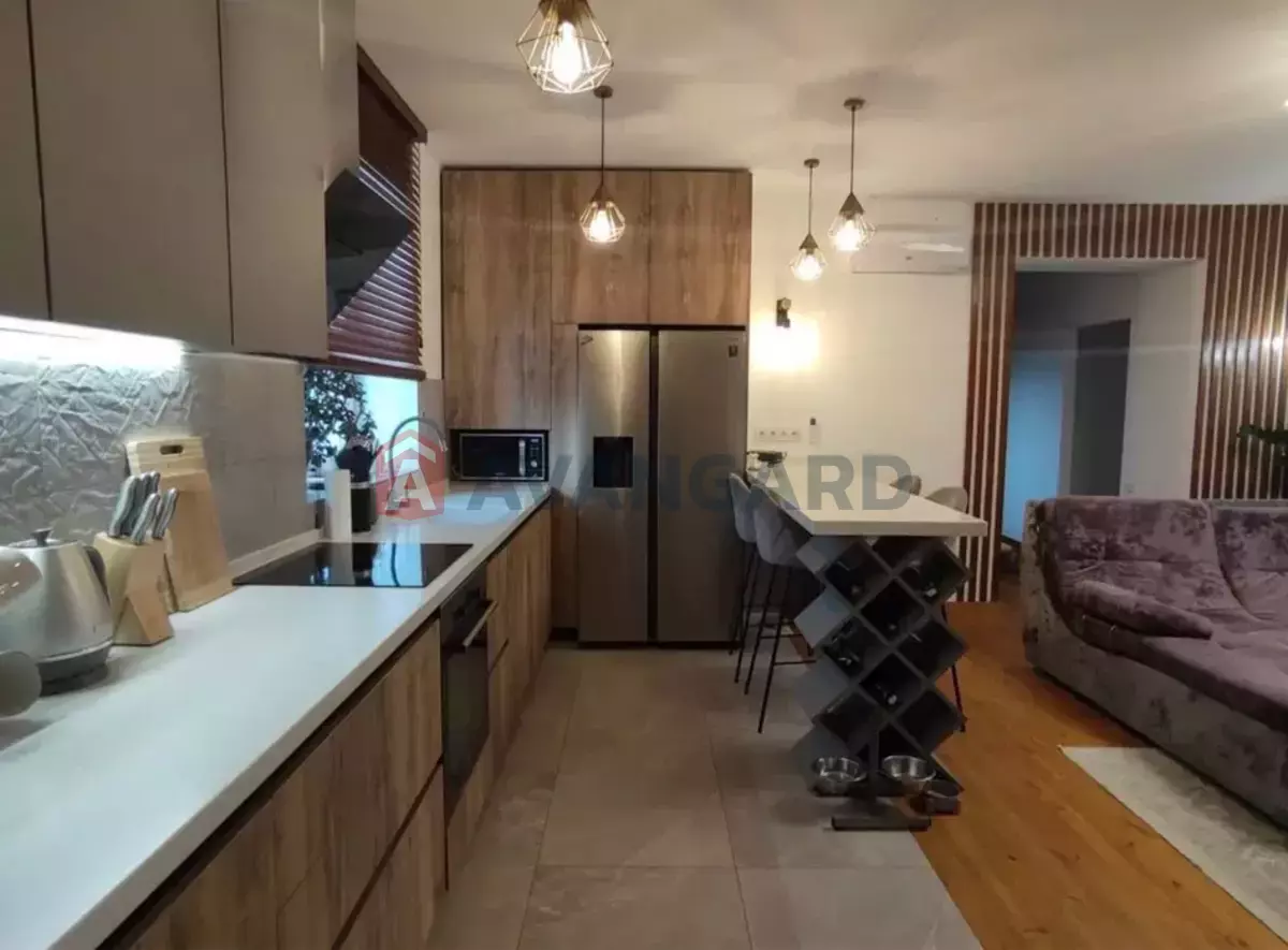 �������, 200 ��.�. ���� 6