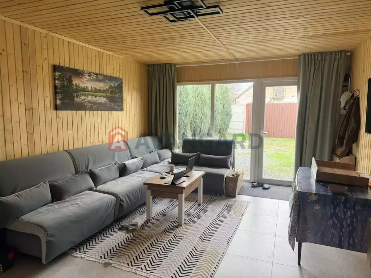 ����, 42 ��.�. ���� 2