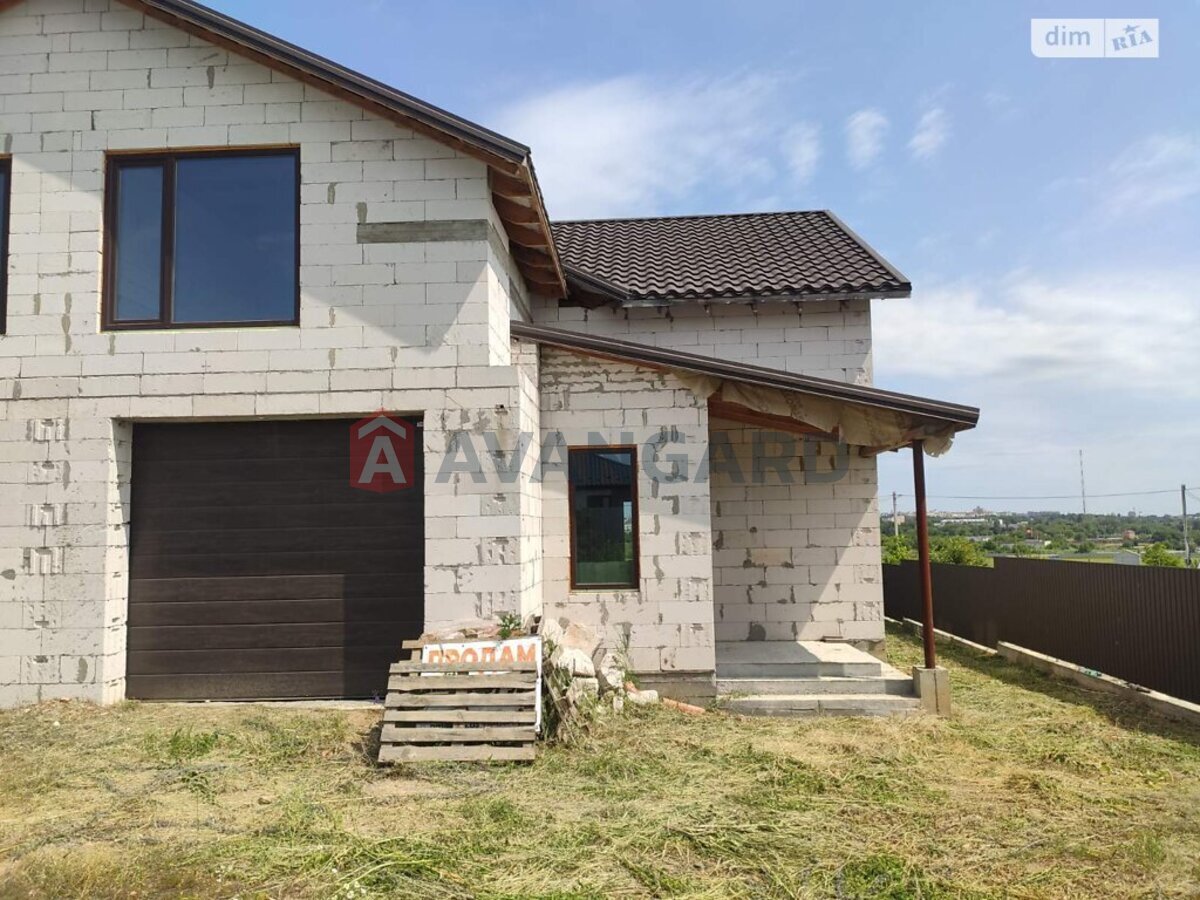 �������, 130 ��.�. ���� 3