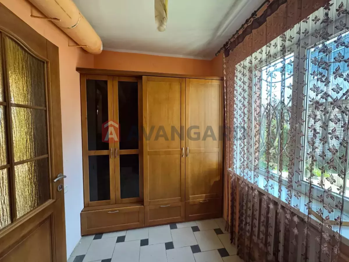 ����, 75 ��.�. ���� 20