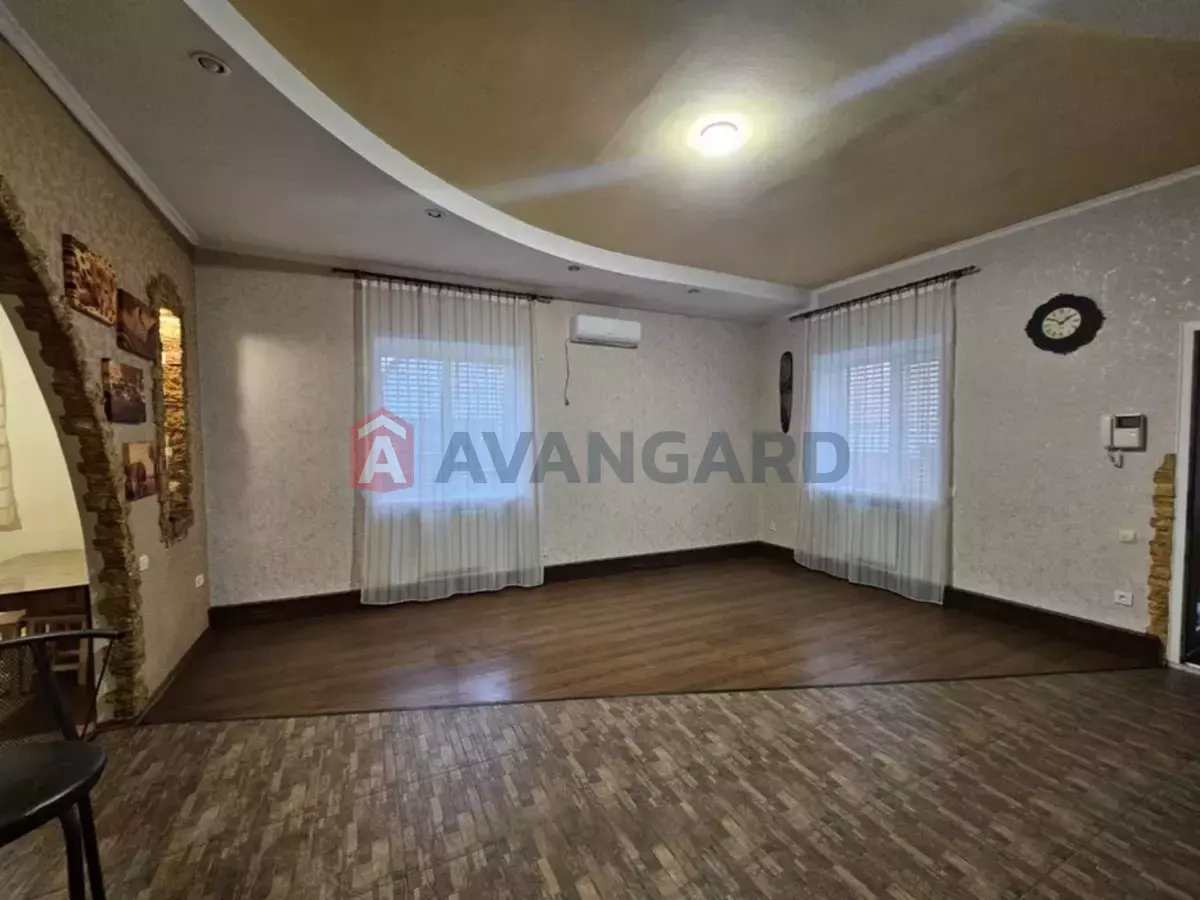 �������, 178 ��.�. ���� 14