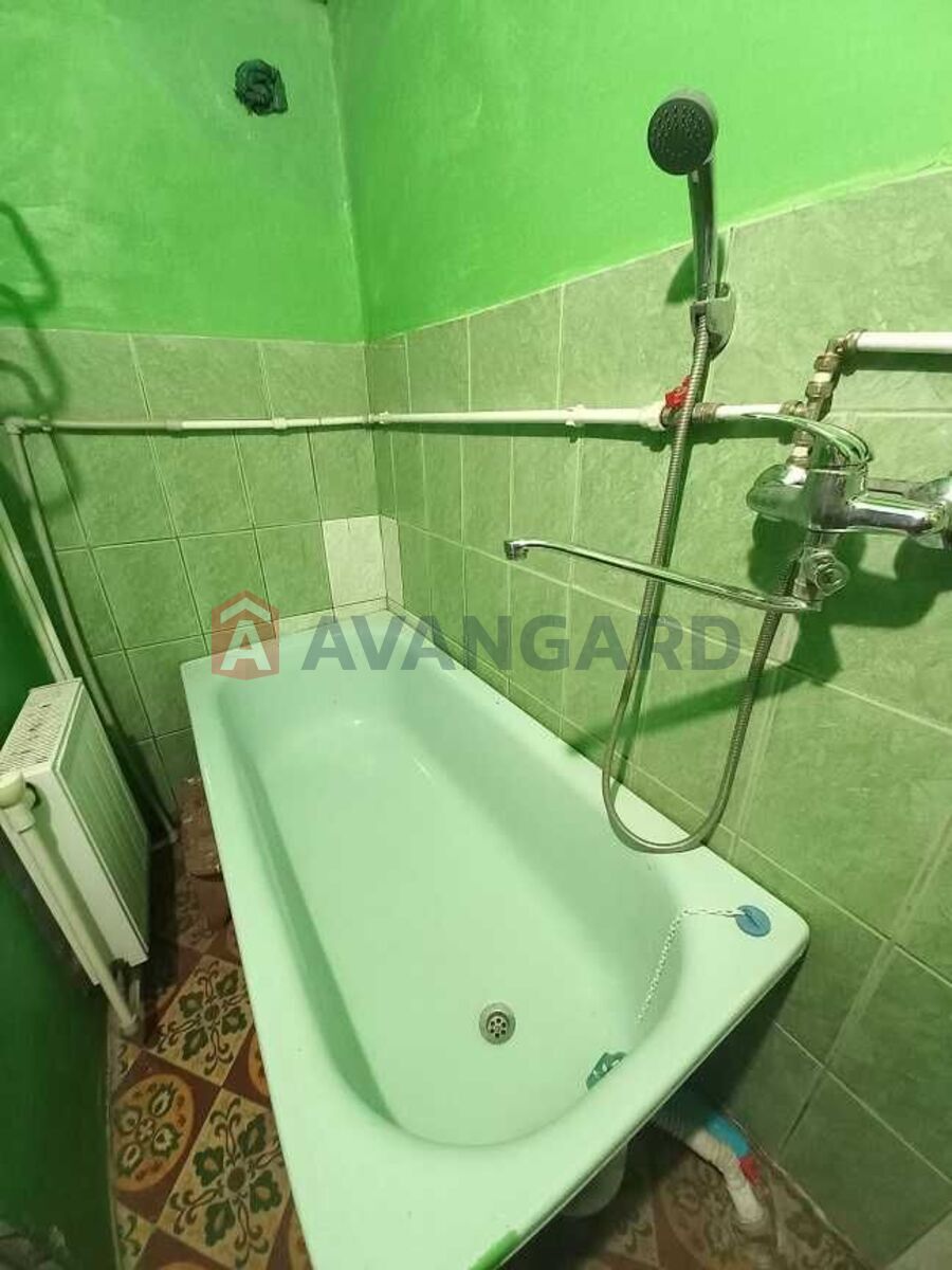 ������� �������, 48 ��.�. ���� 5