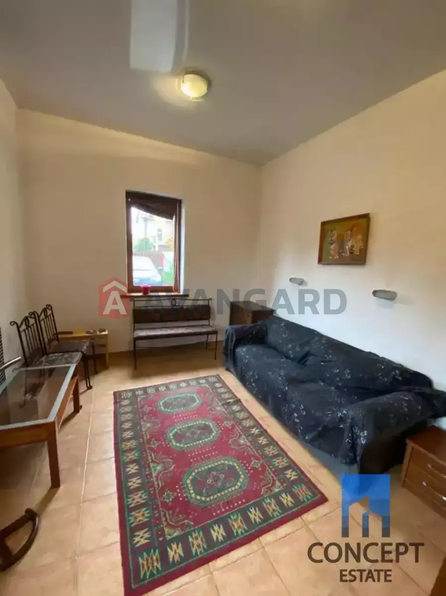 �������, 221 ��.�. ���� 10