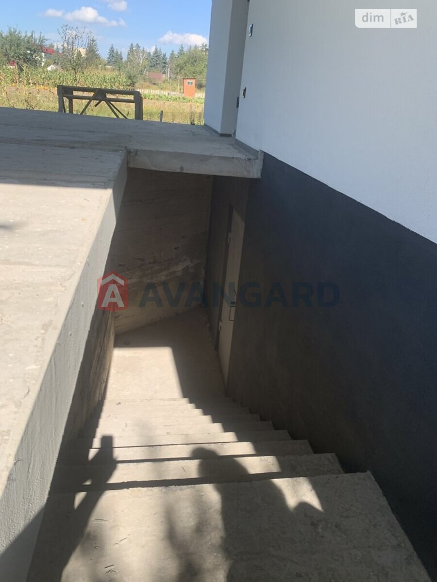 �������, 230 ��.�. ���� 5