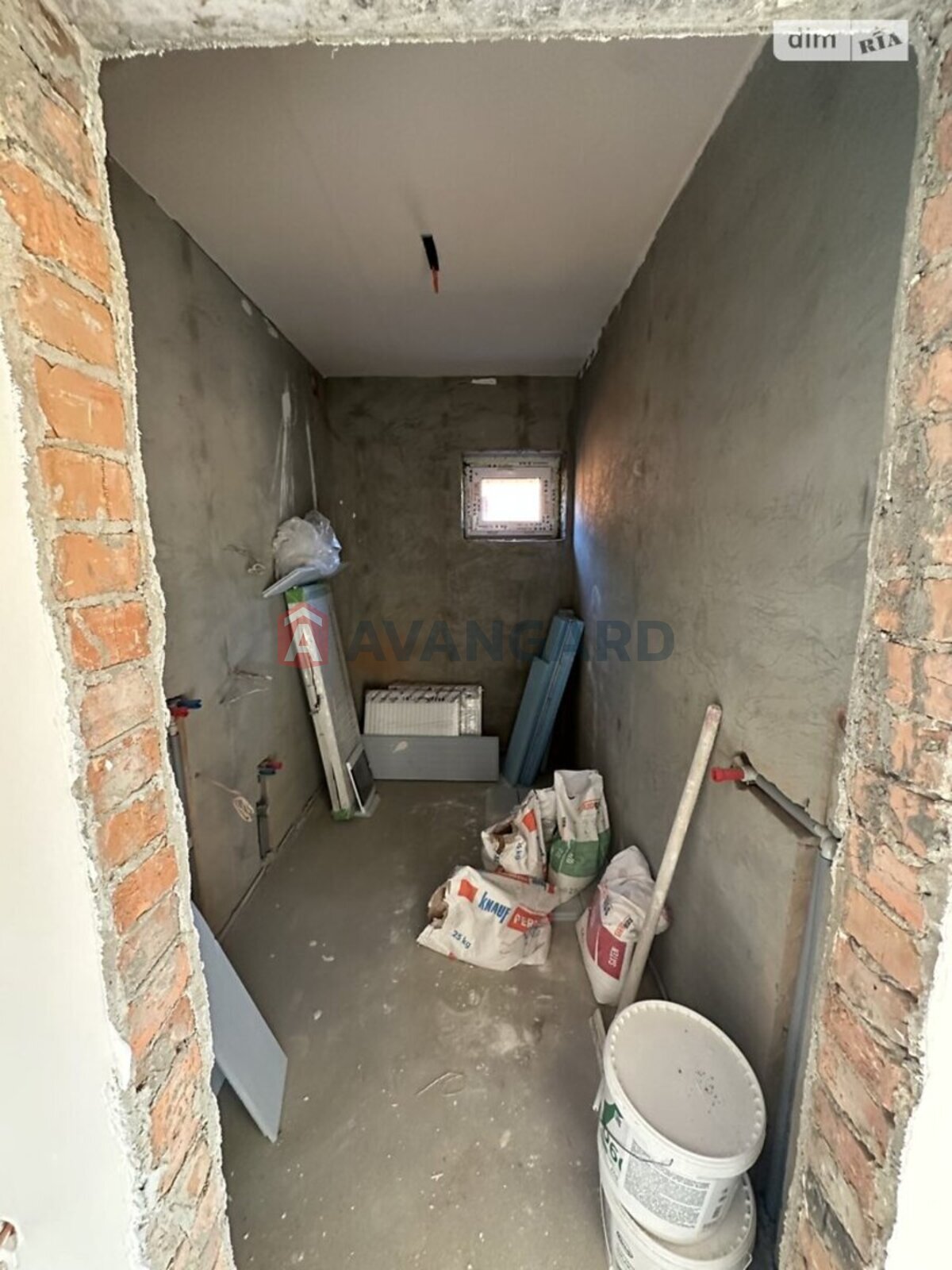 �������, 92 ��.�. ���� 9