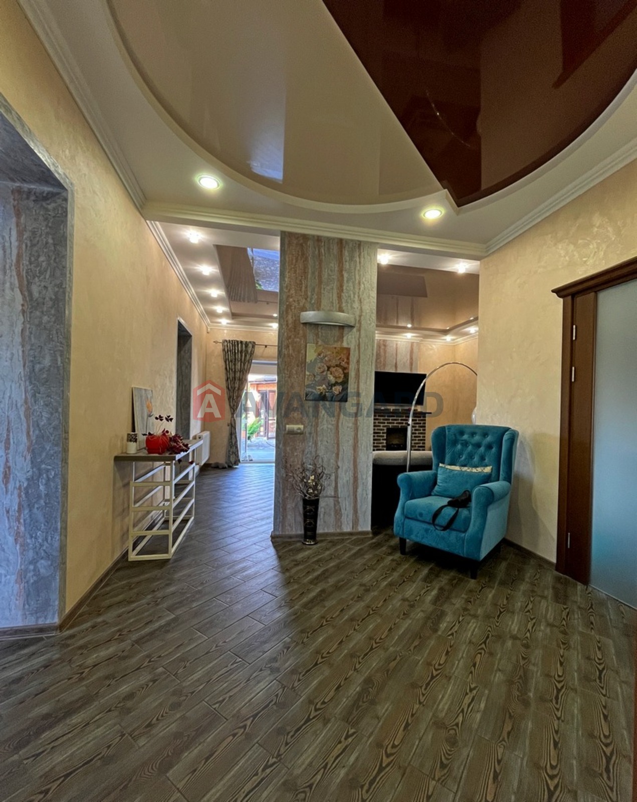 �������, 150 ��.�. ���� 7