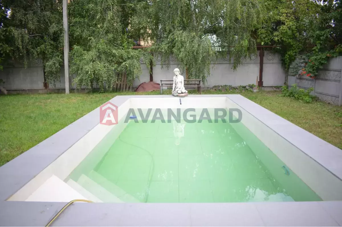 �������, 600 ��.�. ���� 21