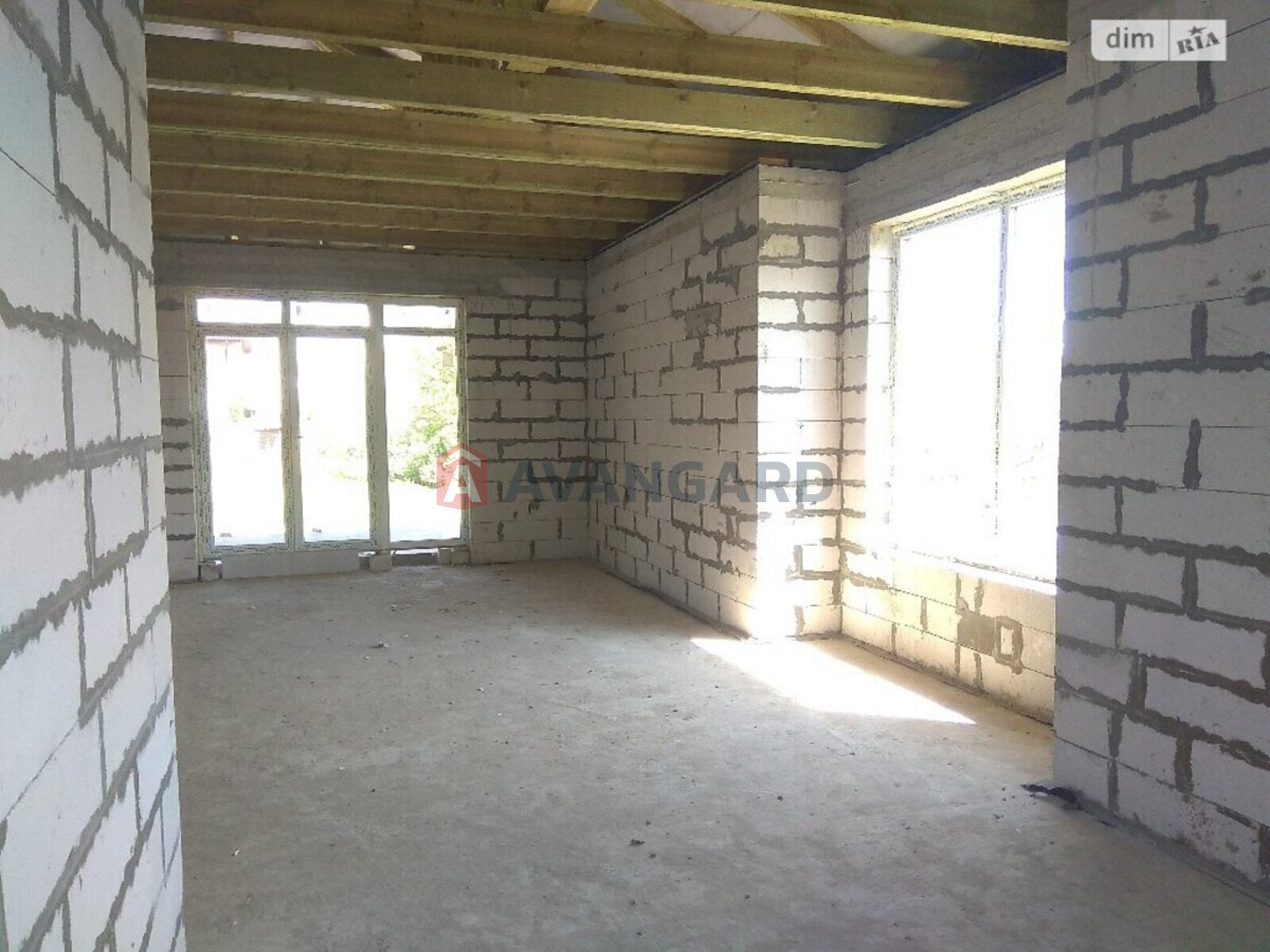 �������, 125 ��.�. ���� 8