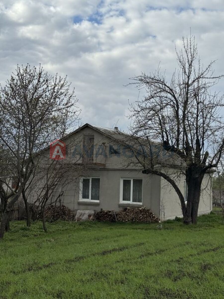 �������, 100 ��.�. ���� 1