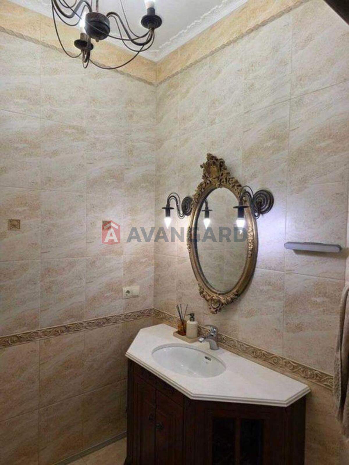 �������, 306 ��.�. ���� 7