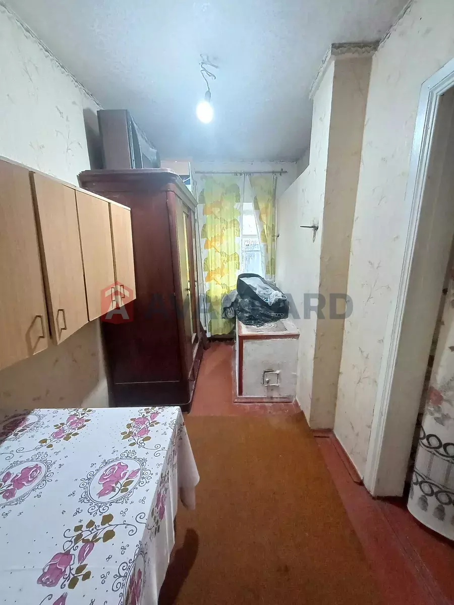 ���, 70 ��.�. ���� 9