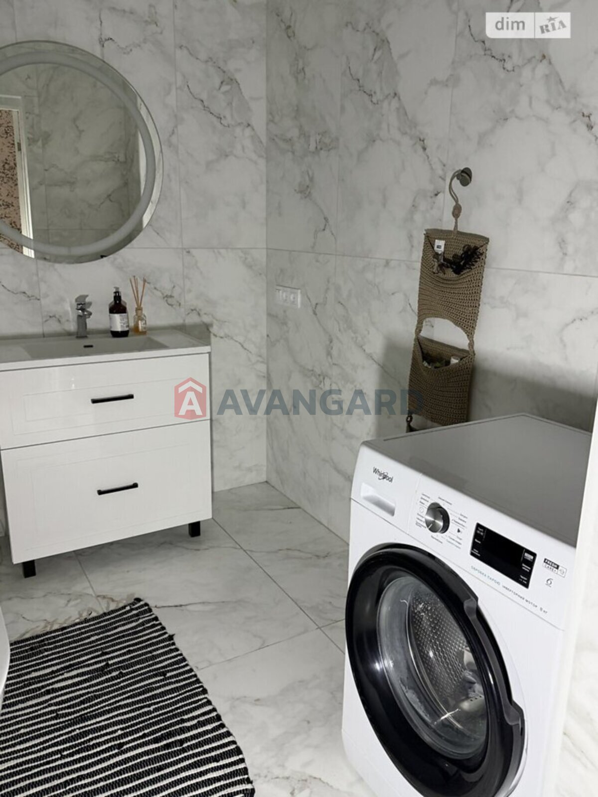 ��������, 76 ��.�. ���� 24