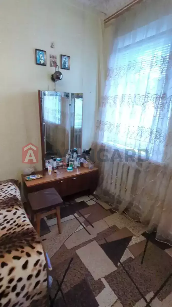 , 77 ..  27