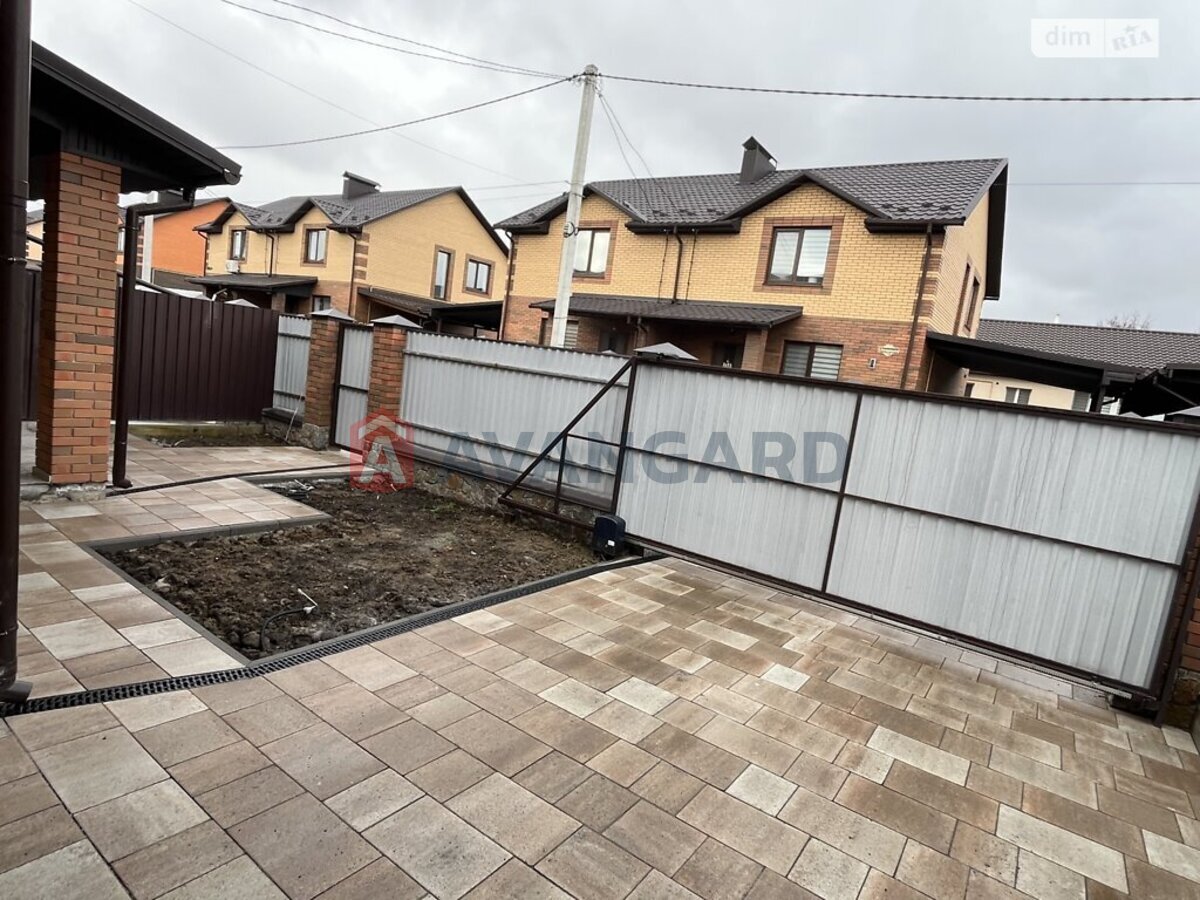 105 ��.�. ���� 3