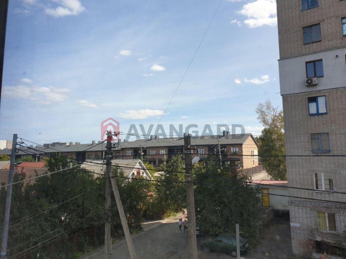 �������, 300 ��.�. ���� 15