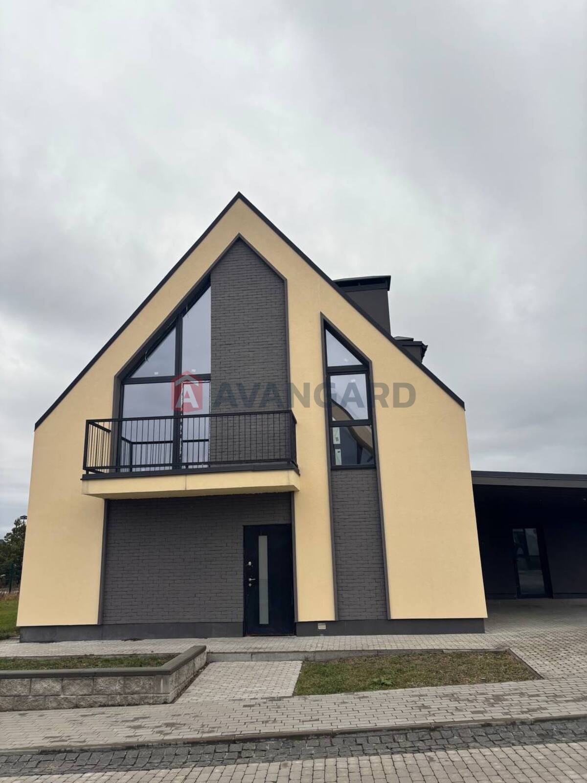 �������, 132 ��.�. ���� 10