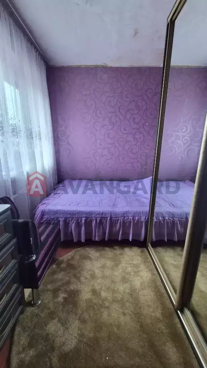 �������, 140 ��.�. ���� 4