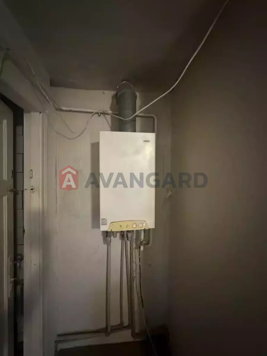 ������� �������, 64 ��.�. ���� 13