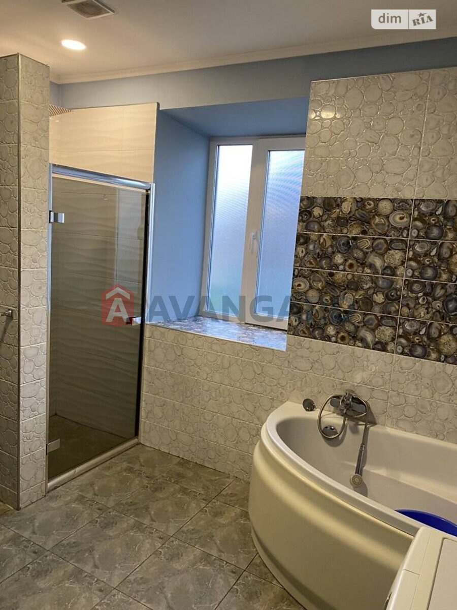 �������, 105 ��.�. ���� 21