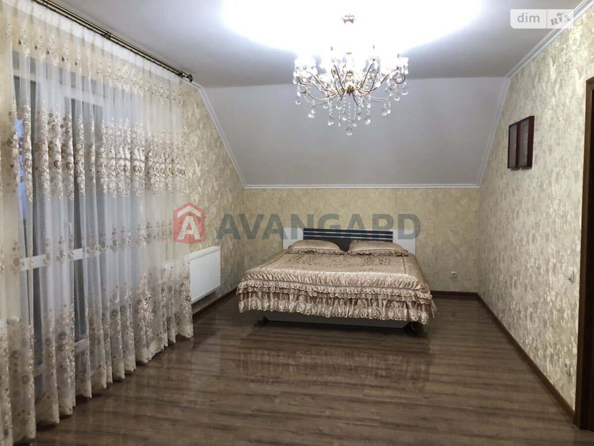 ���, 150 ��.�. ���� 19