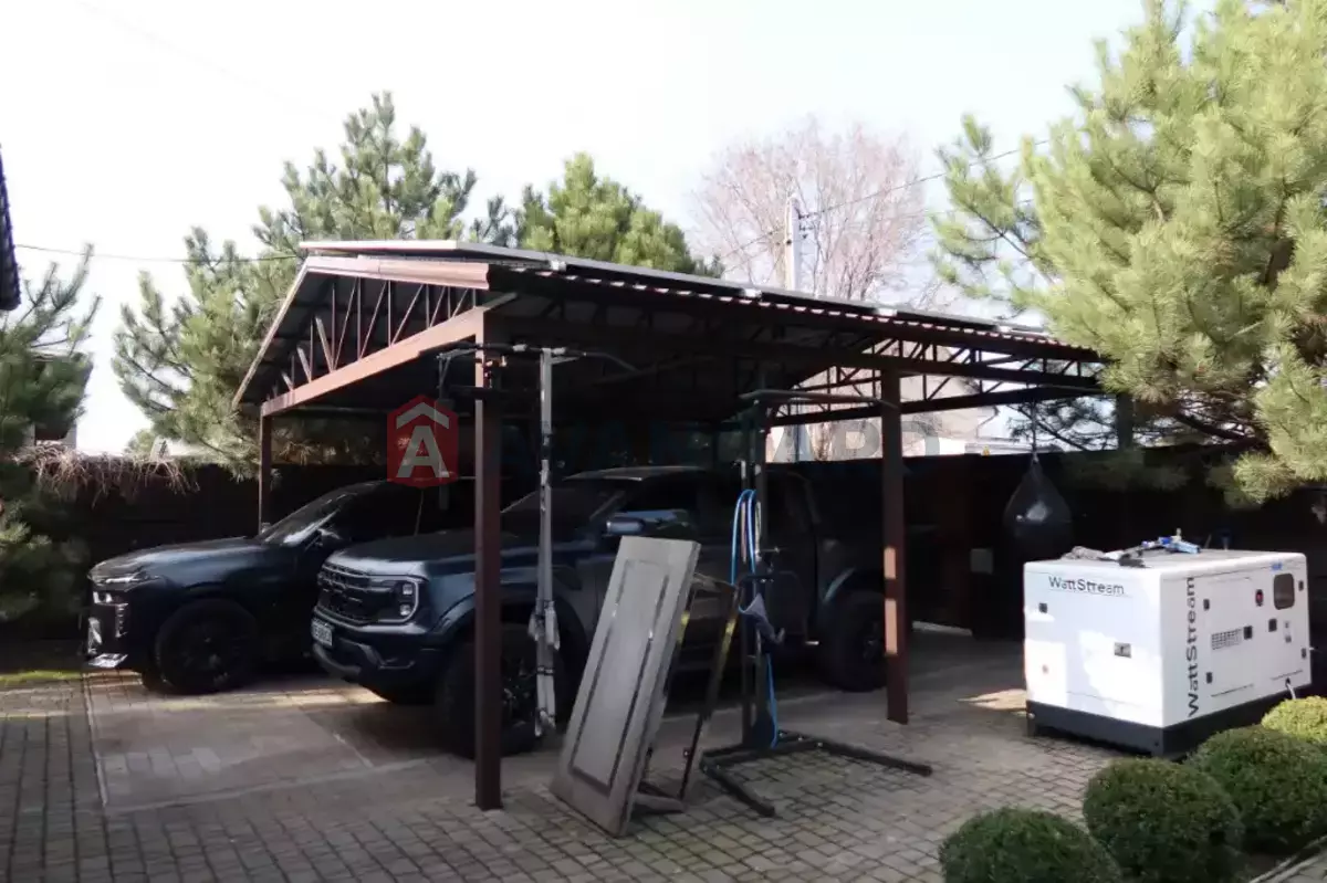 �������, 140 ��.�. ���� 5