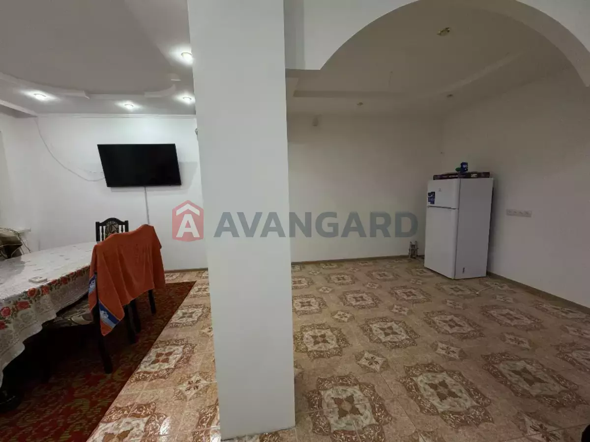 �������, 110 ��.�. ���� 6