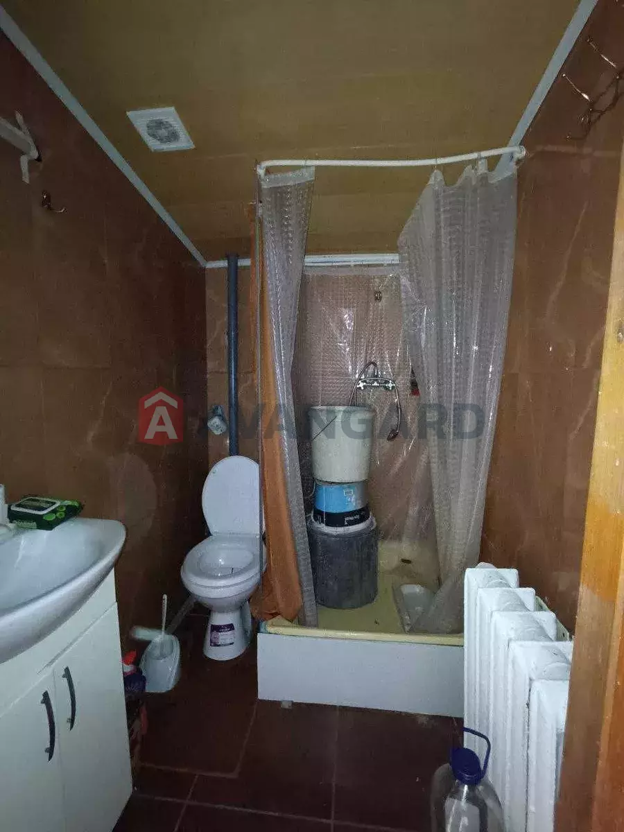 ����, 80 ��.�. ���� 11