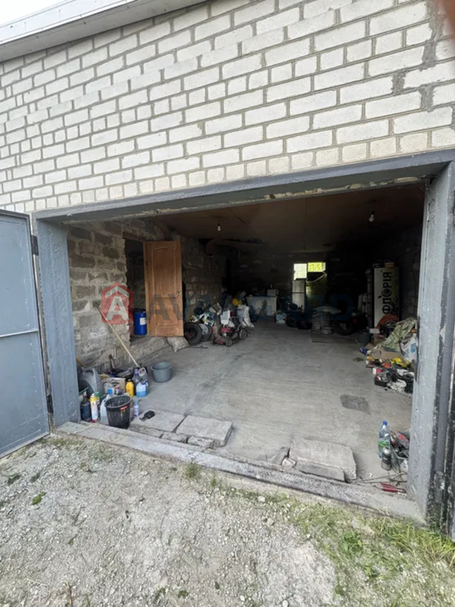 �������, 110 ��.�. ���� 10