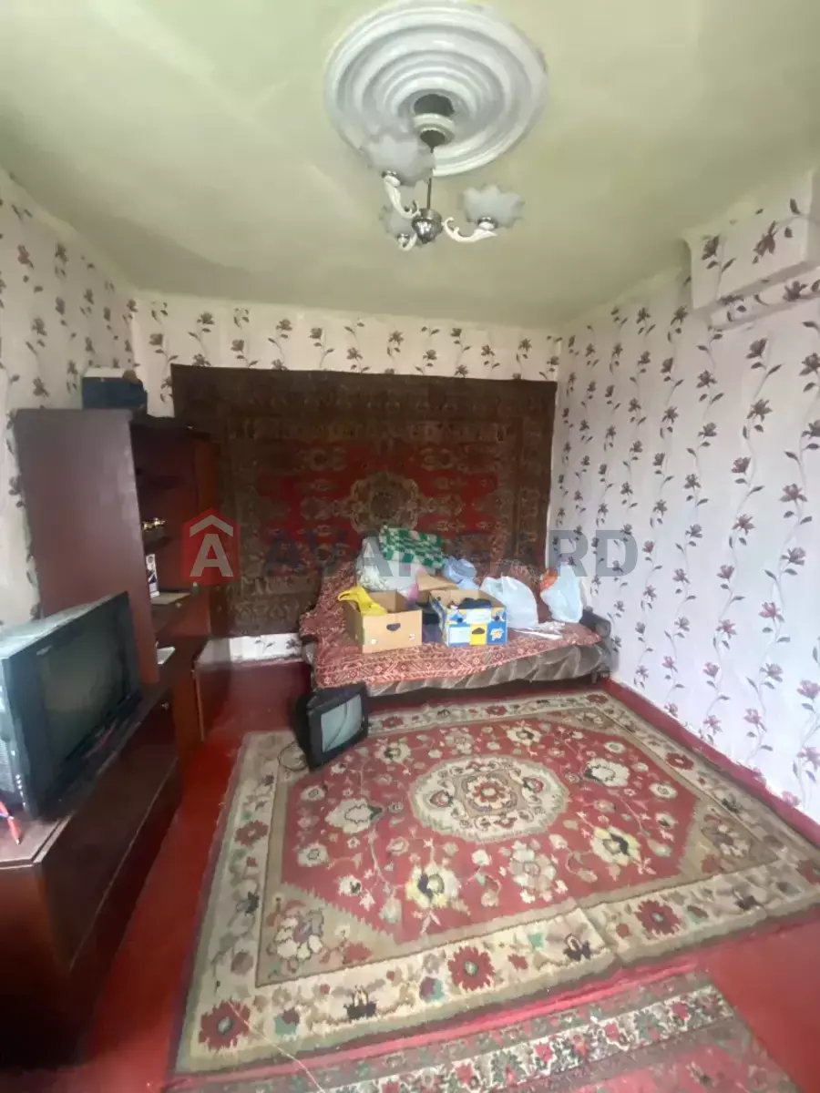 ������� �������, 28 ��.�. ���� 8