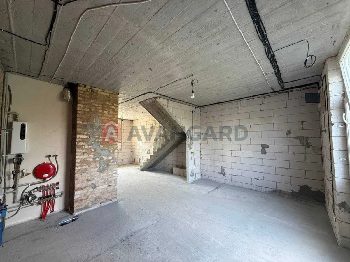 ��������, 84 ��.�. ���� 4