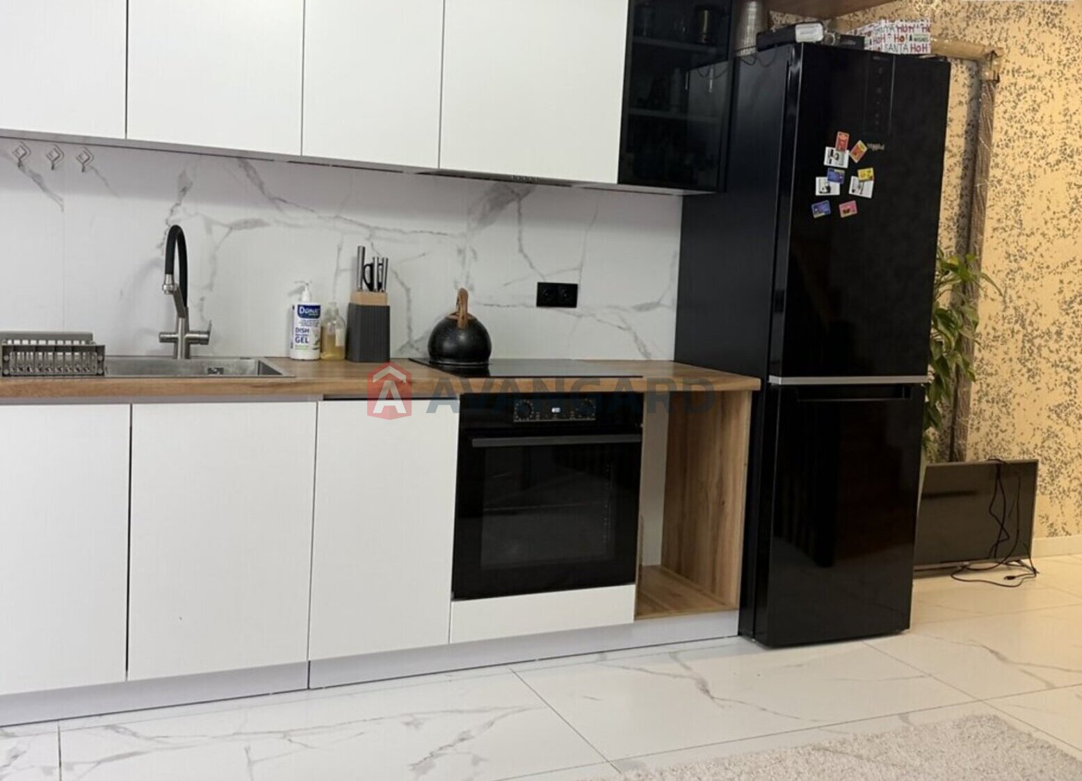 ��������, 76 ��.�. ���� 13