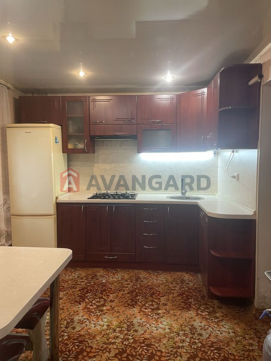 �������, 160 ��.�. ���� 19