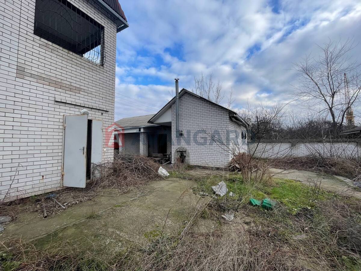 ����, 250 ��.�. ���� 4