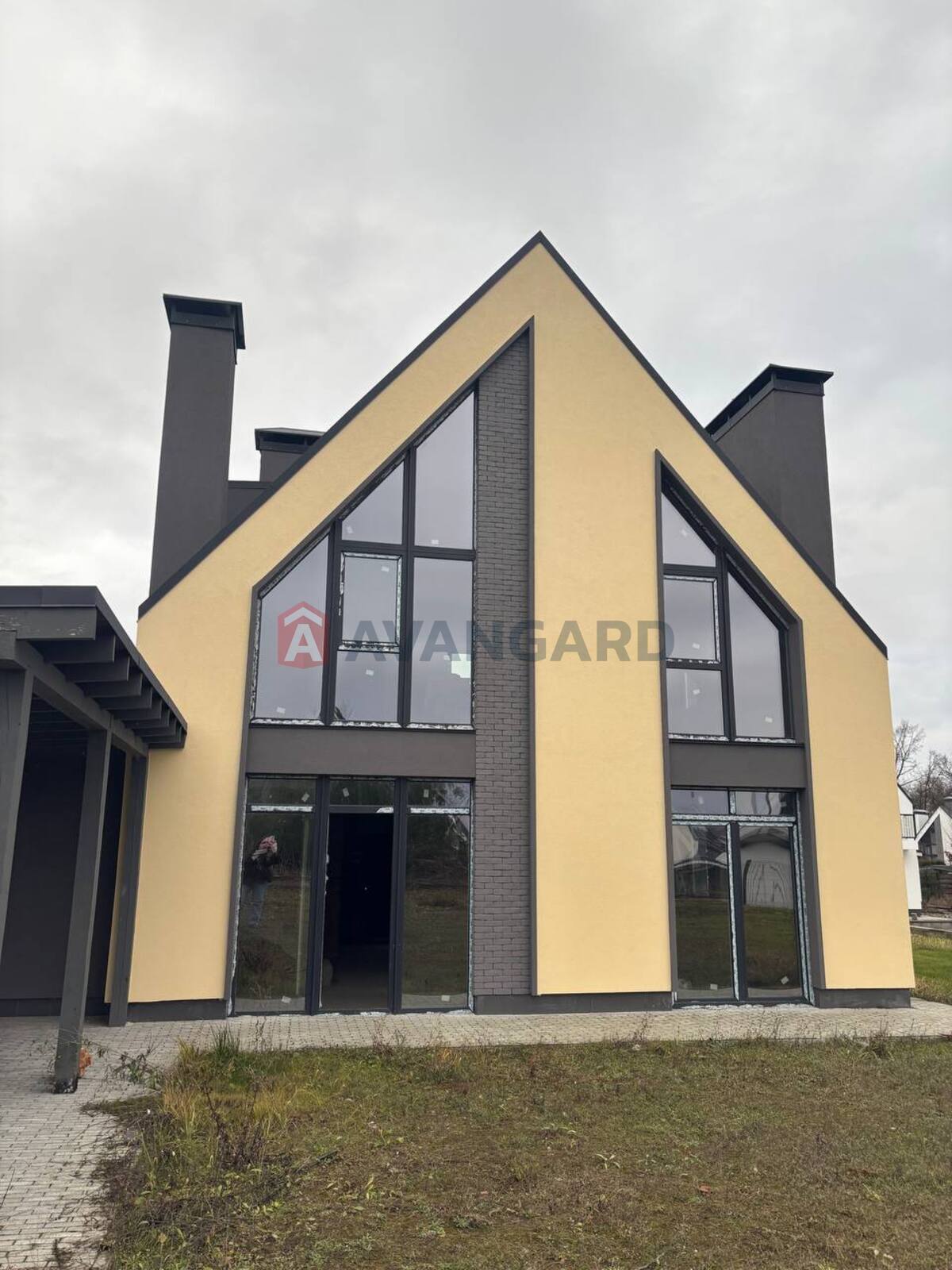 �������, 132 ��.�. ���� 16