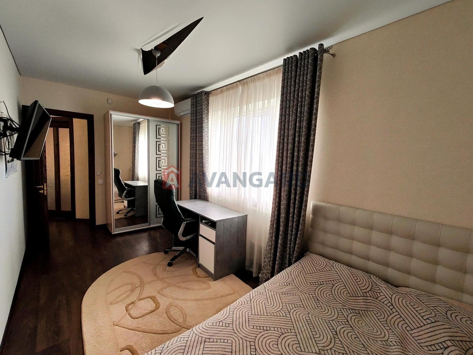 �������, 270 ��.�. ���� 22