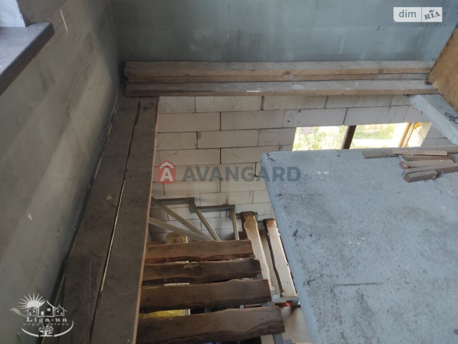 �������, 195 ��.�. ���� 15