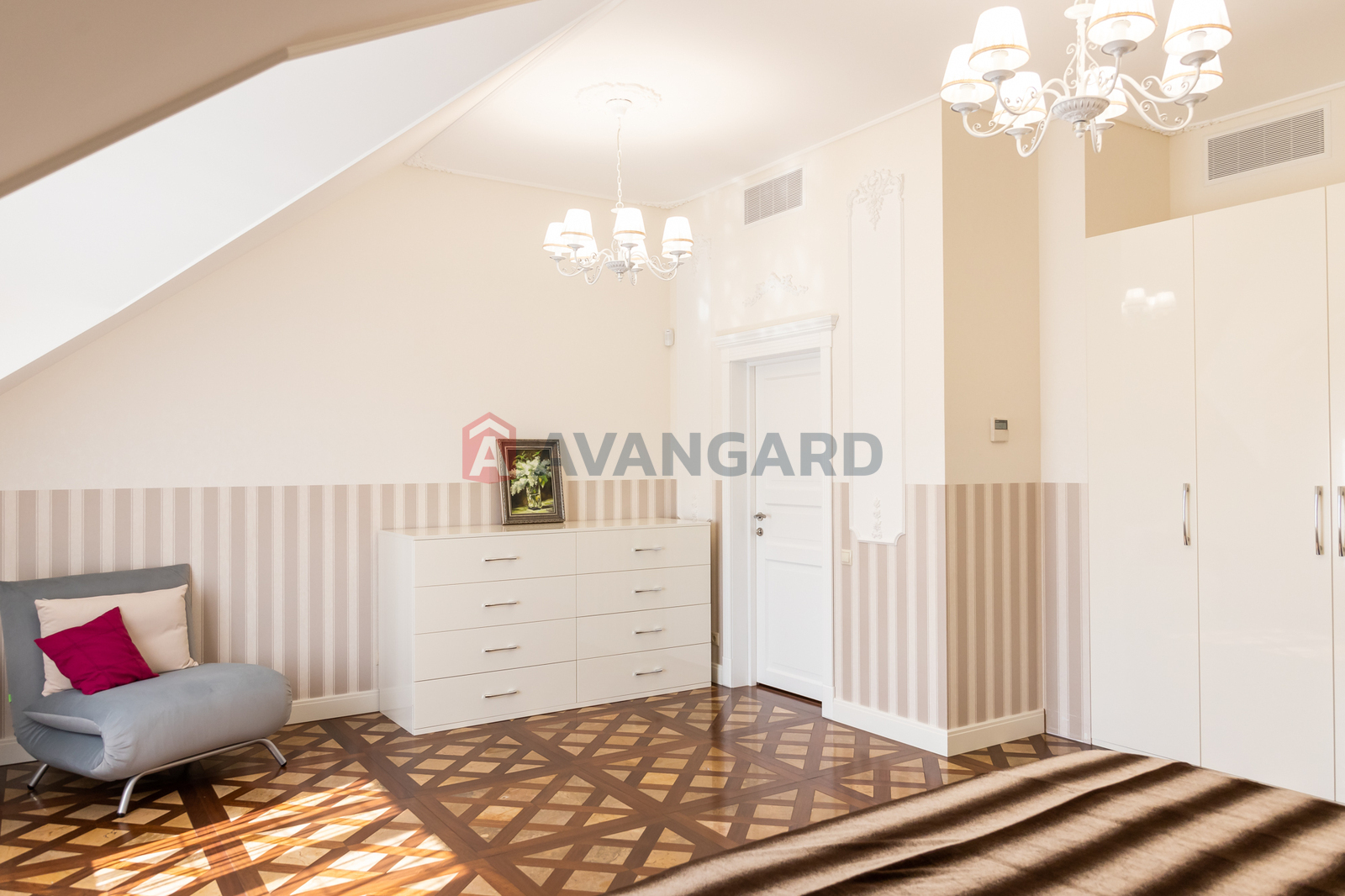 �������, 300 ��.�. ���� 11