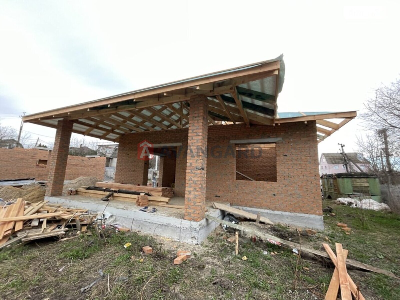 �������, 100 ��.�. ���� 3