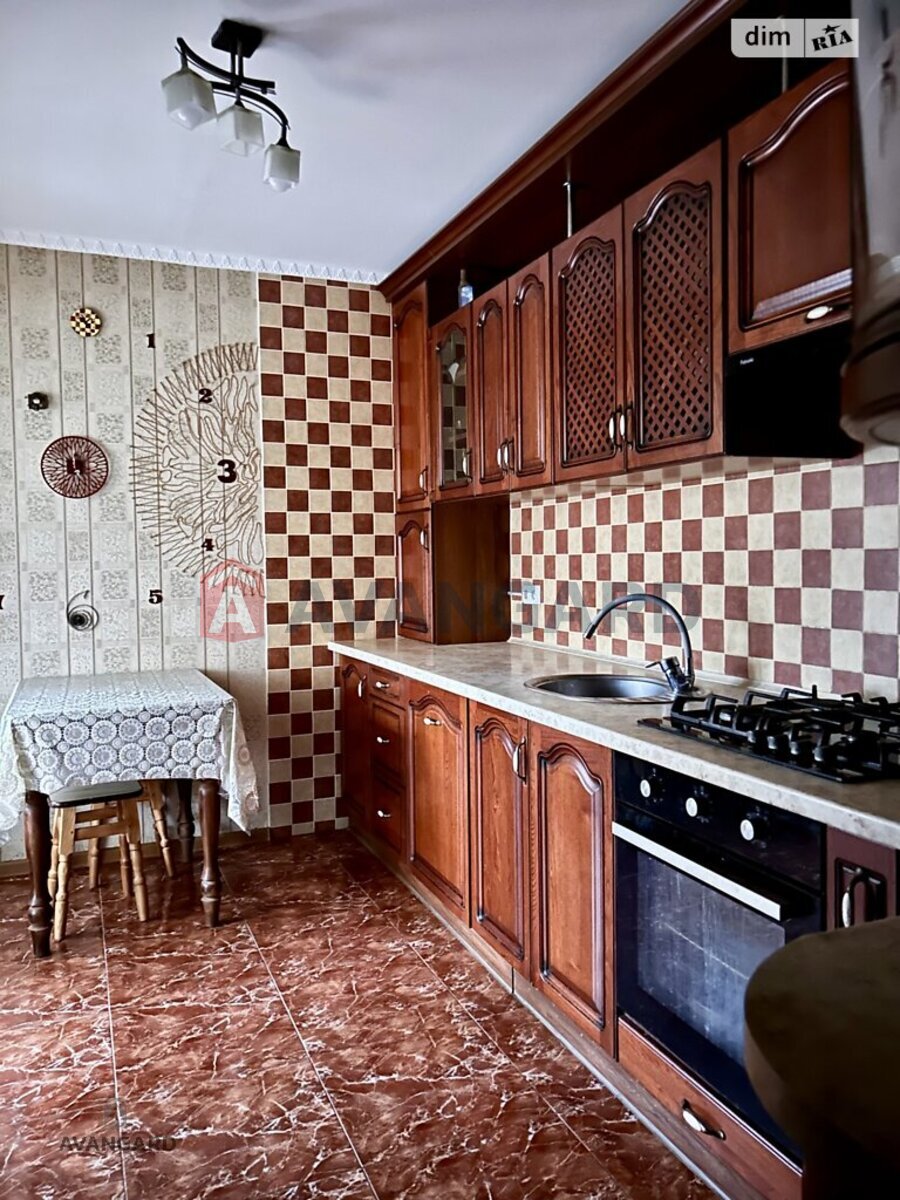 �������, 169 ��.�. ���� 23