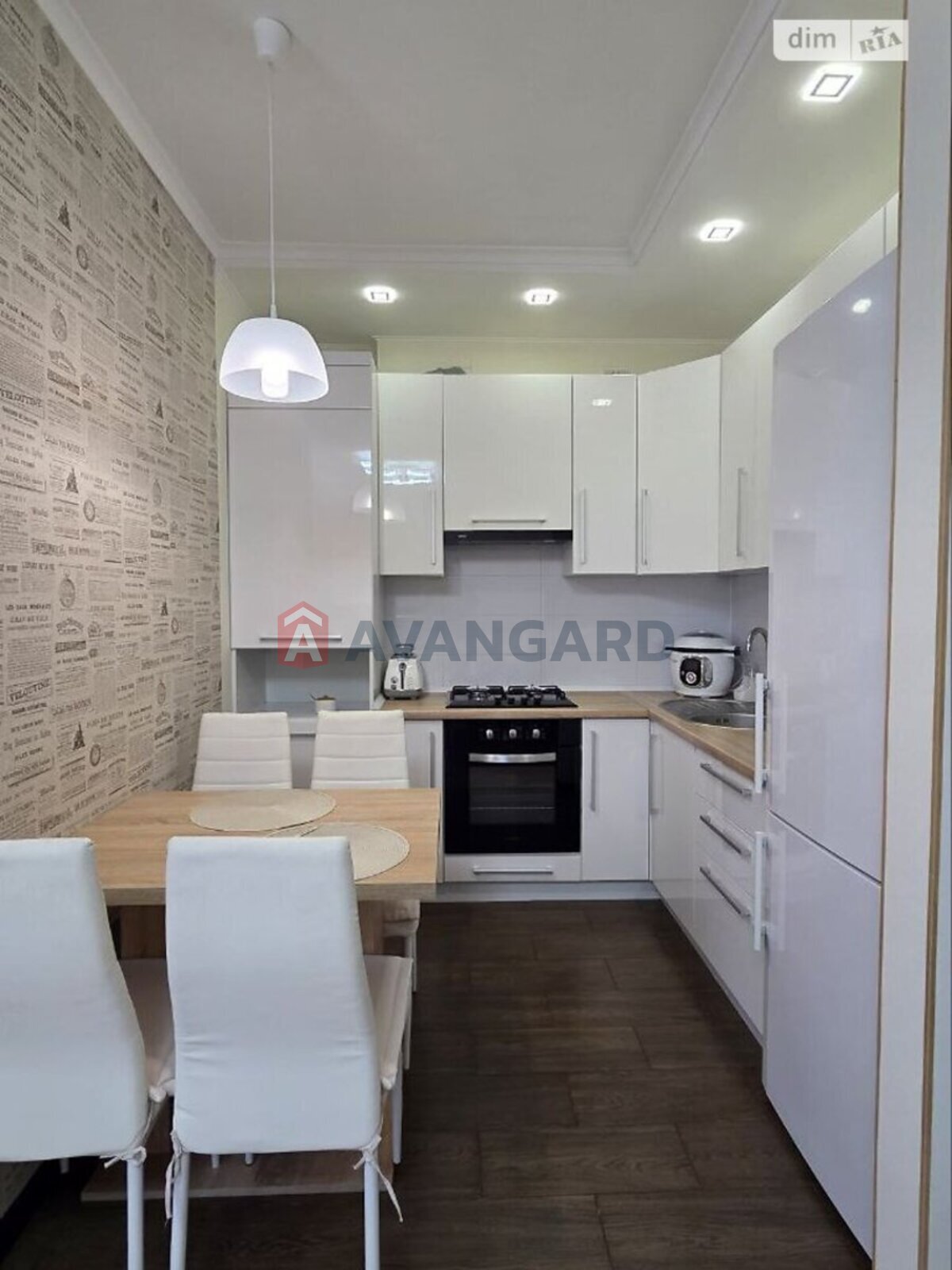 ��������, 75 ��.�. ���� 4