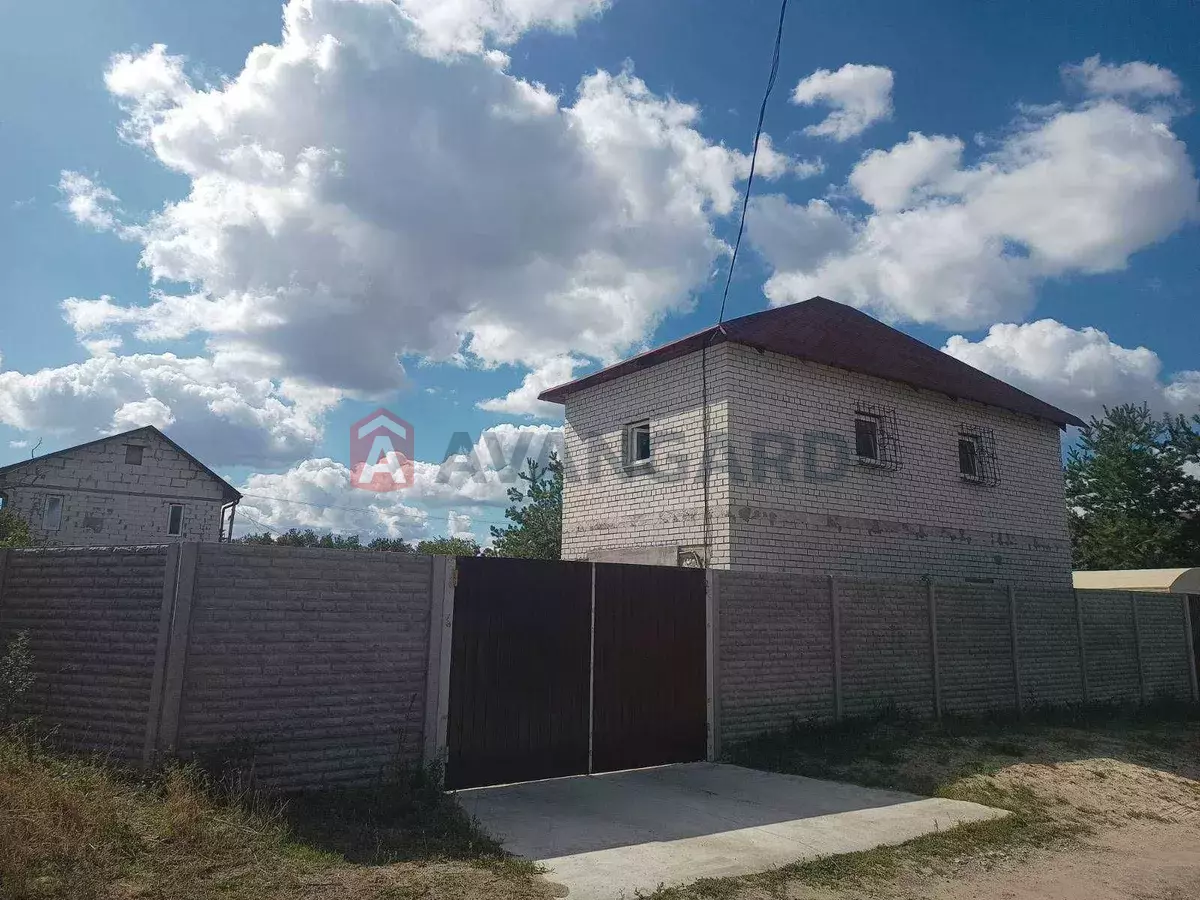 ����, 100 ��.�. ���� 13