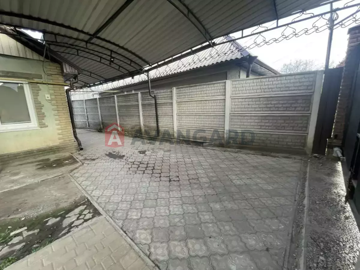 ���, 100 ��.�. ���� 6