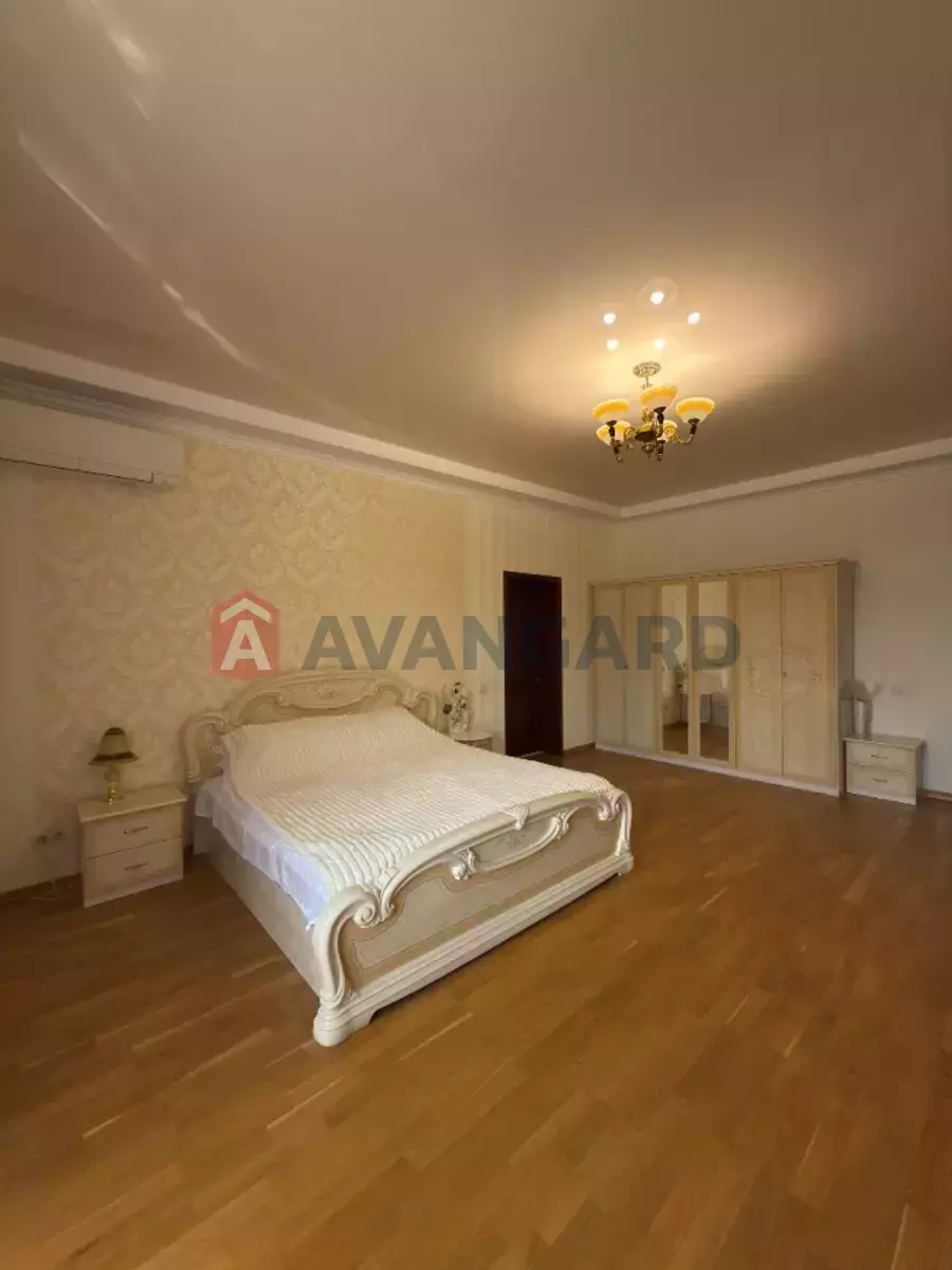 �������, 341 ��.�. ���� 28