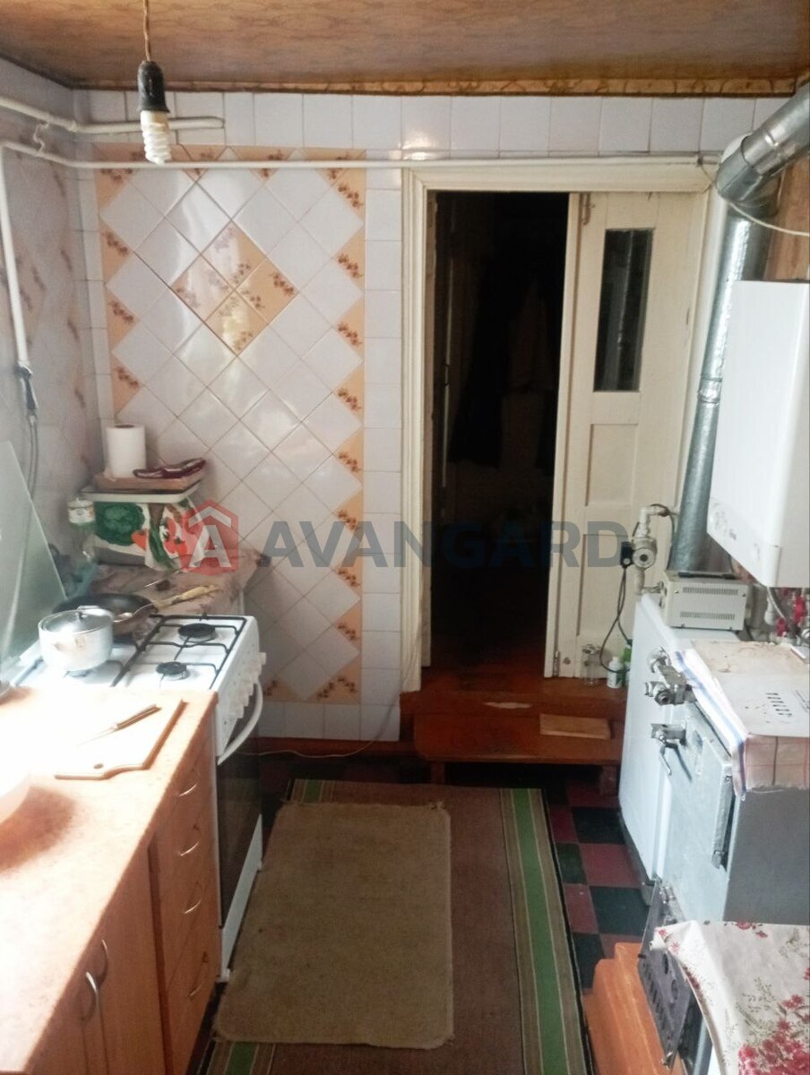 �������, 92 ��.�. ���� 10