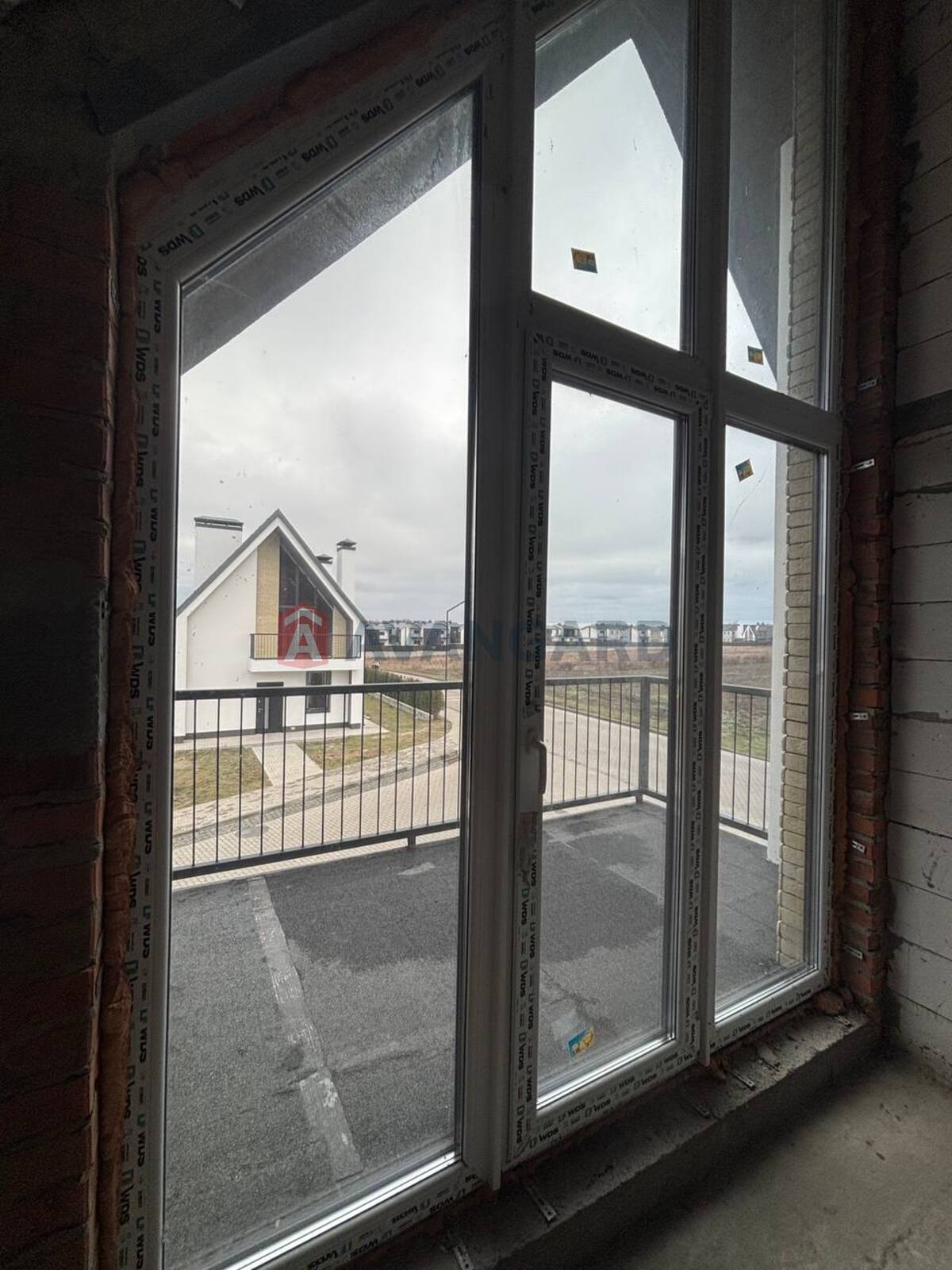 �������, 110 ��.�. ���� 14