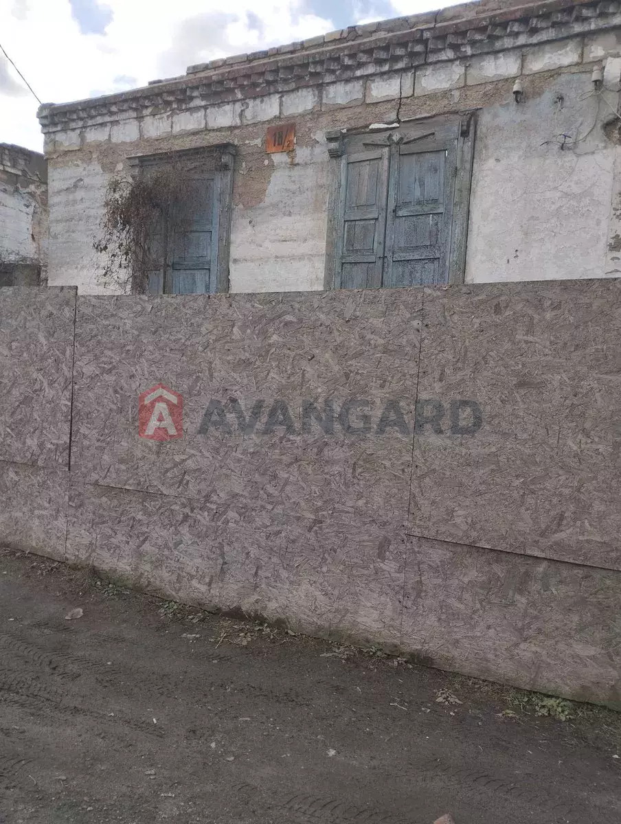 �������, 30 ��.�. ���� 3