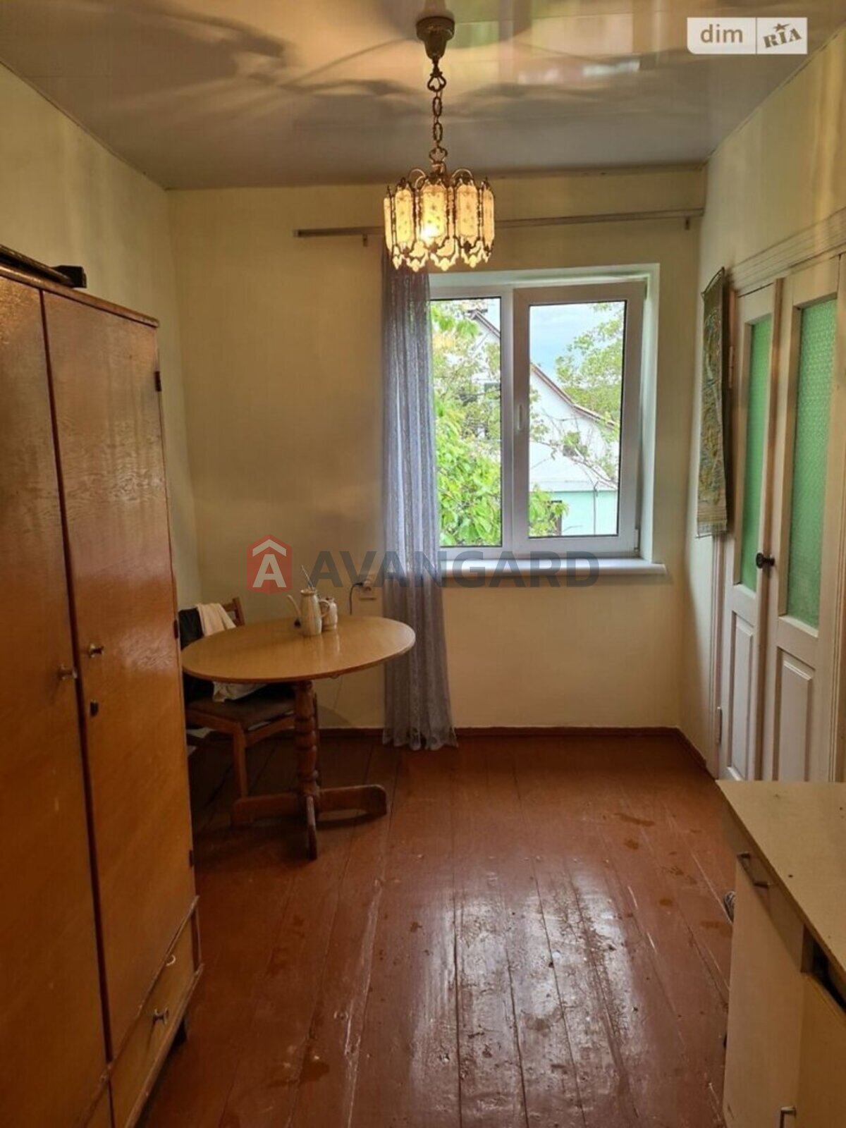 �������, 50 ��.�. ���� 6