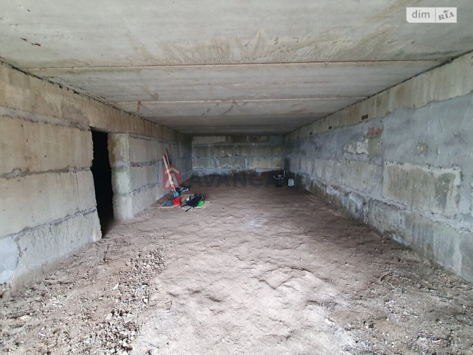 �������, 120 ��.�. ���� 29